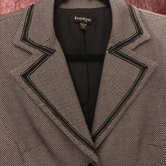 Bebe Black and white polkadotted blazer - Picture 4 of 5